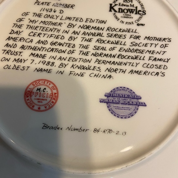 Norman Rockwell 8.5” W Mothers Day 1988 Plate - Picture 4 of 11